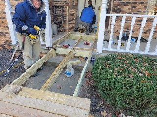 Waverly Lions Build Another Ramp-2
